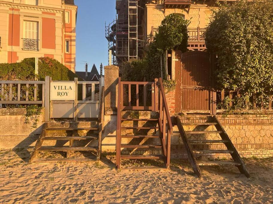 Beau Studio A 30M De La Plage / Beautiful Studio 30M From The Beach Trouville-sur-Mer Kültér fotó